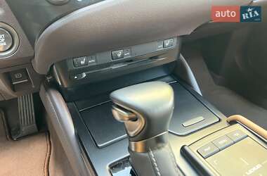 Седан Lexus ES 2020 в 