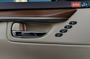 Седан Lexus ES 2015 в 