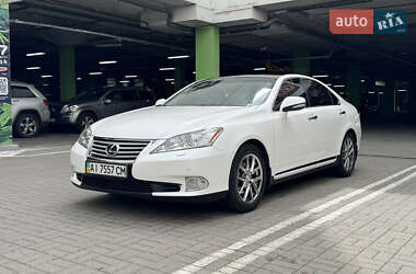 Седан Lexus ES 2011 в Києві