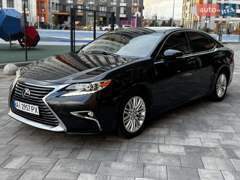 Lexus ES 2018