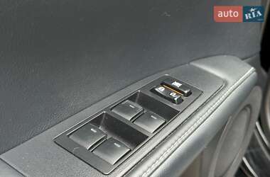 Седан Lexus ES 2012 в 
