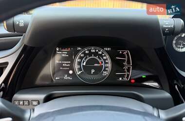 Седан Lexus ES 2021 в 