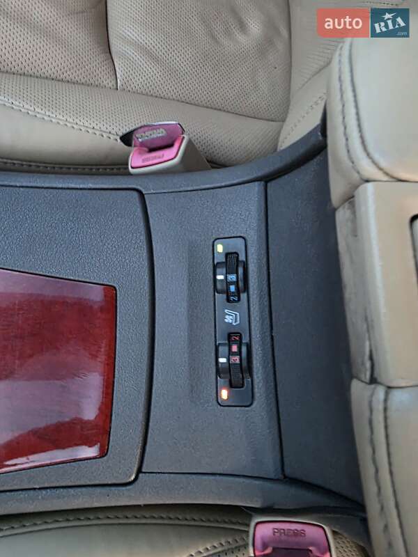 Седан Lexus ES 2007 в Ровно