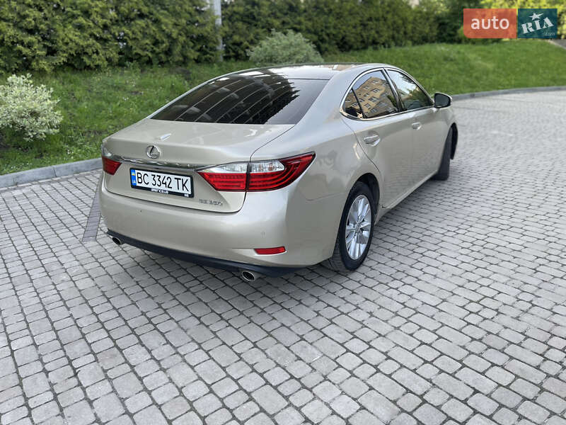 Седан Lexus ES 2012 в Львові фото 6 Седан Lexus ES 2012 в Львові