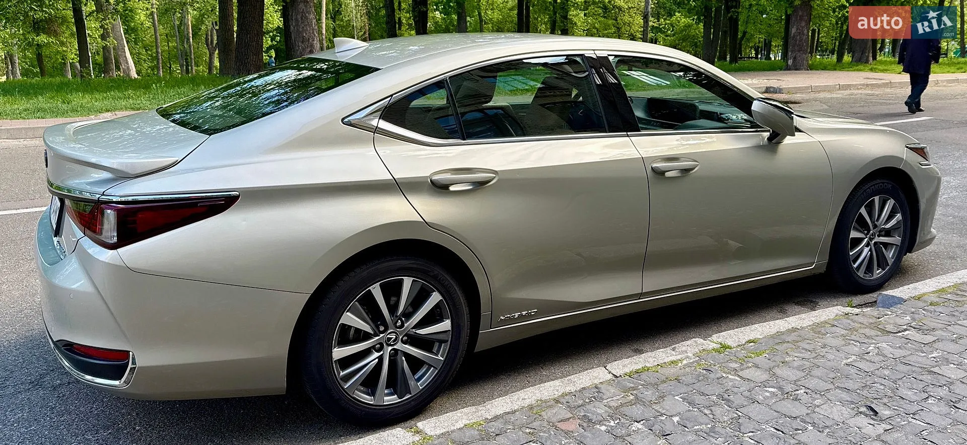 2021 Lexus ES - мініатюра 3
