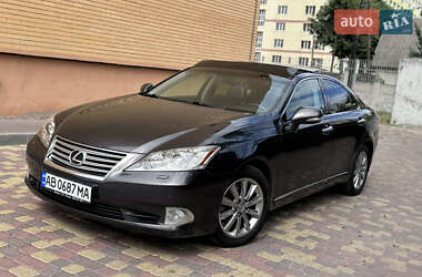 Седан Lexus ES 2010 в Виннице