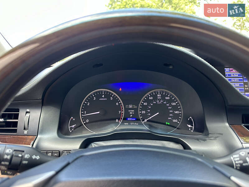 Седан Lexus ES 2012 в Одесі