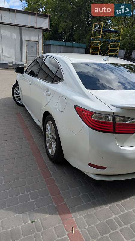 Седан Lexus ES 2014 в Харькове фото 5 Седан Lexus ES 2014 в Харькове