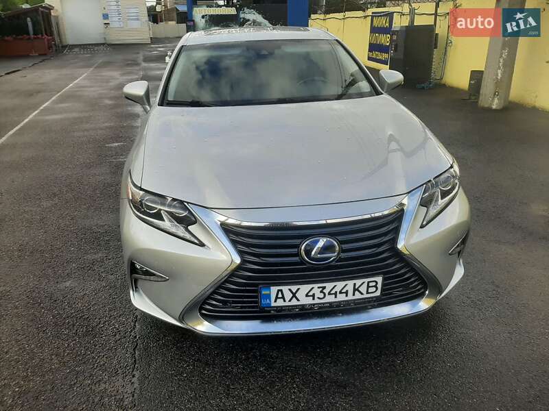 Седан Lexus ES 2017 в Харкові фото 12 Седан Lexus ES 2017 в Харкові