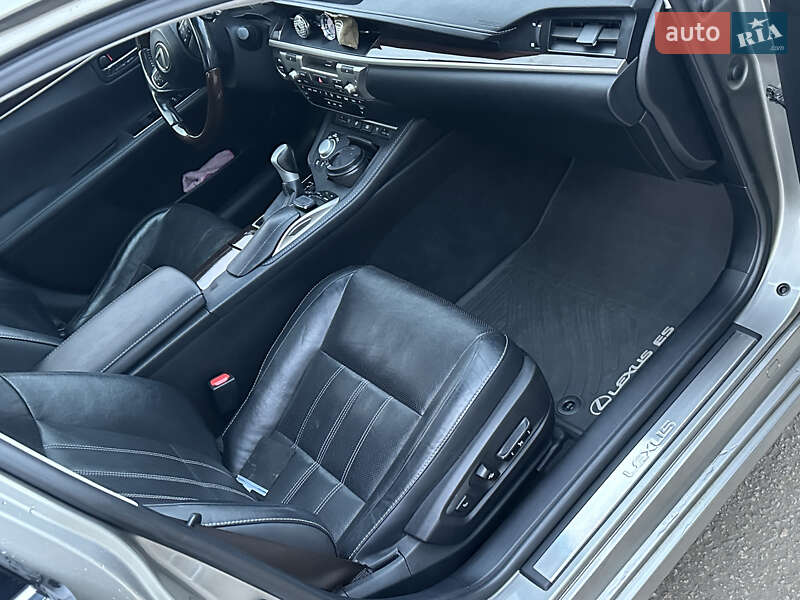 Седан Lexus ES 2015 в Дніпрі фото 15 Седан Lexus ES 2015 в Дніпрі