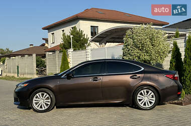 Седан Lexus ES 2012 в Одесі