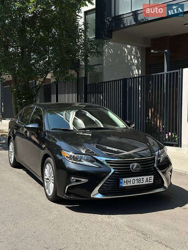 Седан Lexus ES 2017 в Одессе