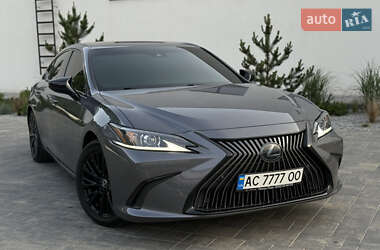 Седан Lexus ES 2020 в Луцке