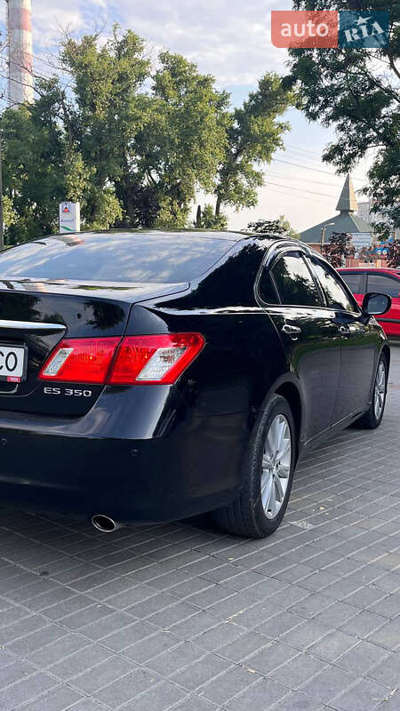 Седан Lexus ES 2008 в Броварах