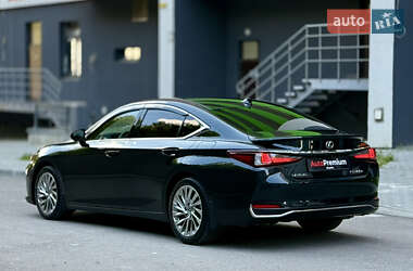 Седан Lexus ES 2022 в 
