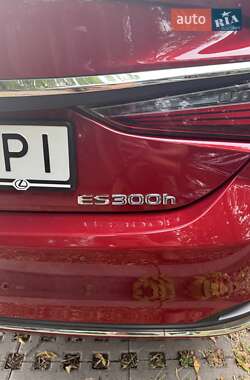 Седан Lexus ES 2022 в 