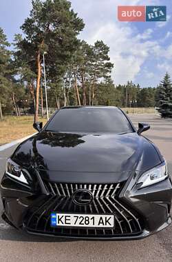 Седан Lexus ES 2022 в Києві