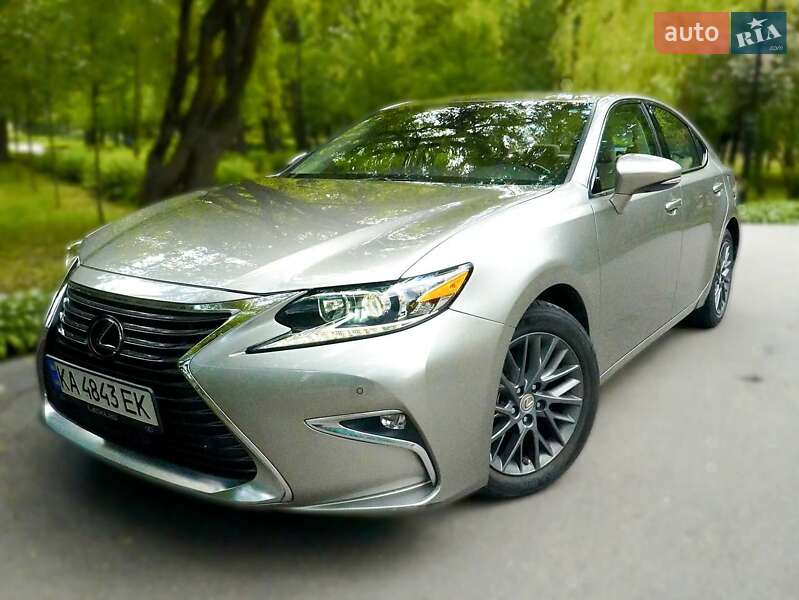 Lexus ES 2018