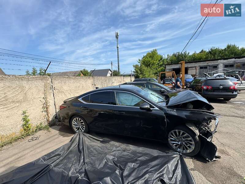 Седан Lexus ES 2022 в Луцке фото 4 Седан Lexus ES 2022 в Луцке
