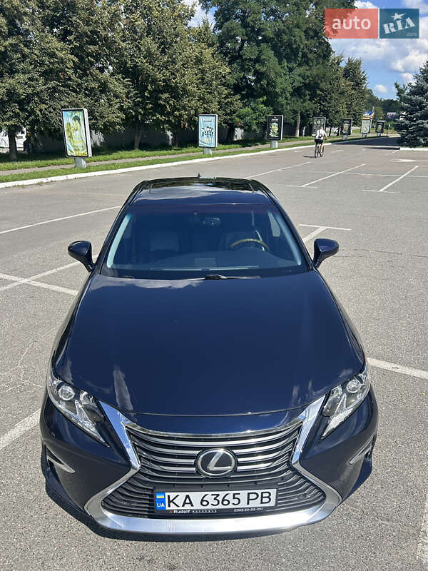 Седан Lexus ES 2015 в Киеве фото 4 Седан Lexus ES 2015 в Киеве