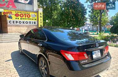 Седан Lexus ES 2006 в Кілії