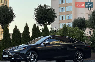 Седан Lexus ES 2023 в Одессе