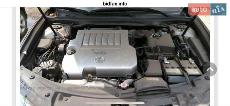 Седан Lexus ES 2018 в Киеве