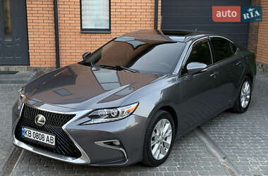 Седан Lexus ES 2013 в Вінниці