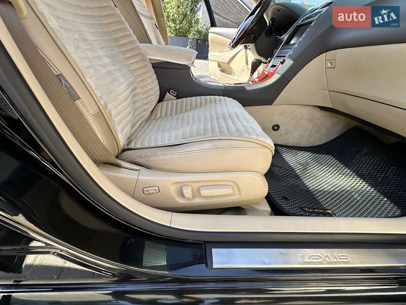 Седан Lexus ES 2007 в Роздільній