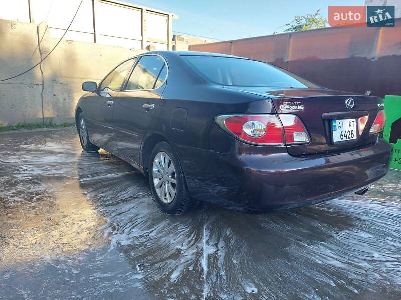 Седан Lexus ES 2004 в Києві