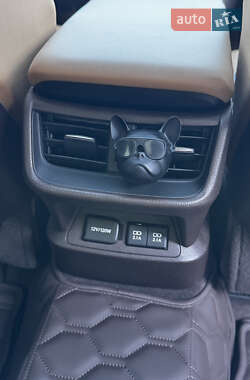 Седан Lexus ES 2019 в 