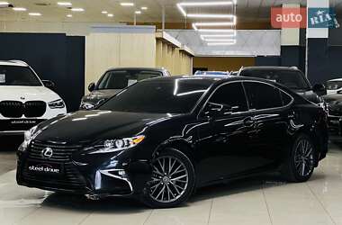 Седан Lexus ES 2017 в Миколаєві