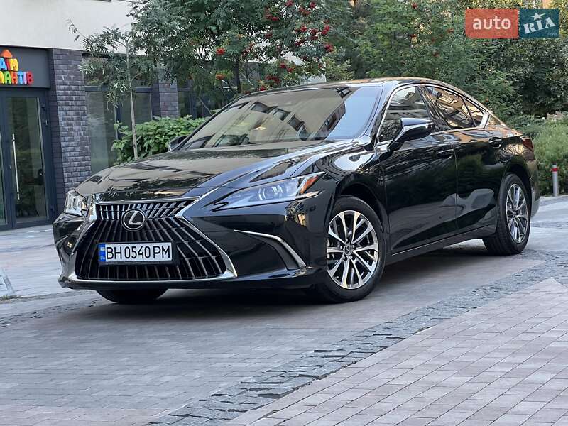 Седан Lexus ES 2022 в 