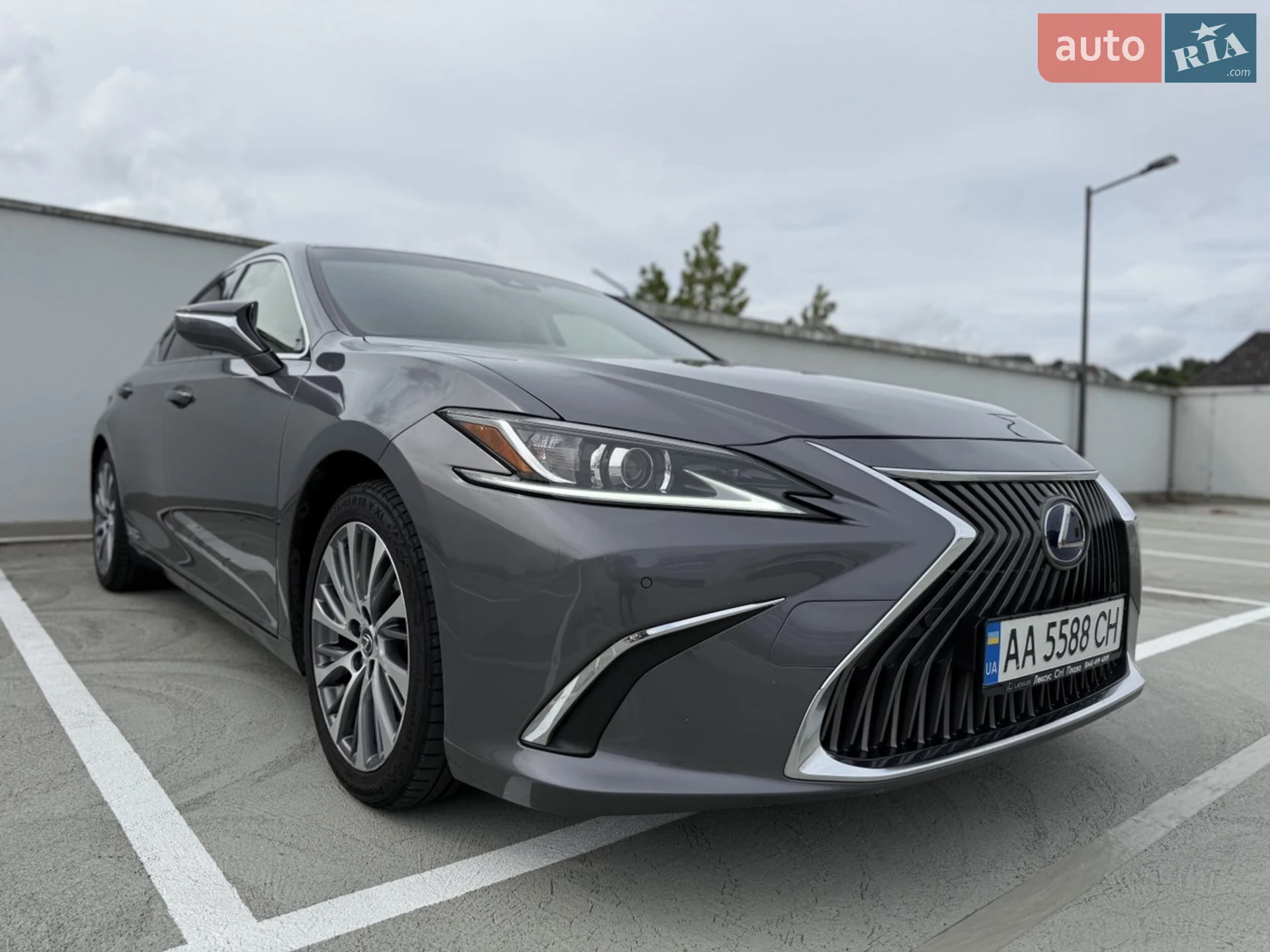 2019 Lexus ES - мініатюра 2