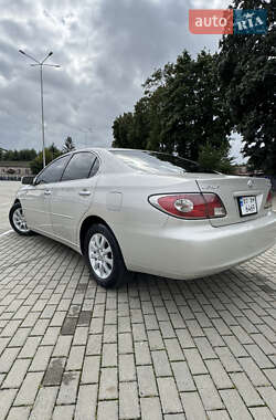Седан Lexus ES 2002 в Тернополі
