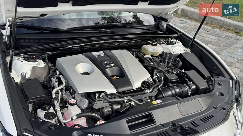 Седан Lexus ES 2021 в Киеве фото 18 Седан Lexus ES 2021 в Киеве