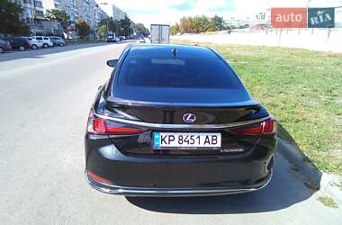Седан Lexus ES 2021 в 