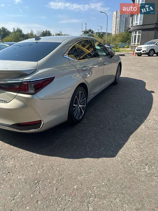 Седан Lexus ES 2022 в Києві фото 6 Седан Lexus ES 2022 в Києві
