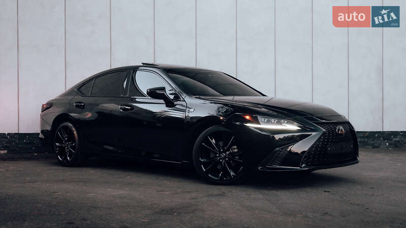 Седан Lexus ES 2019 в Києві
