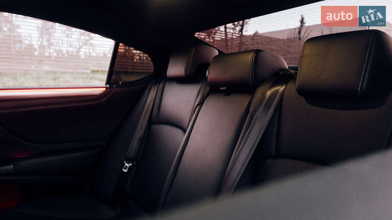 Седан Lexus ES 2019 в Києві