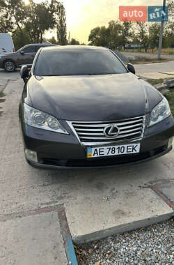 Седан Lexus ES 2010 в 