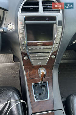 Седан Lexus ES 2010 в 
