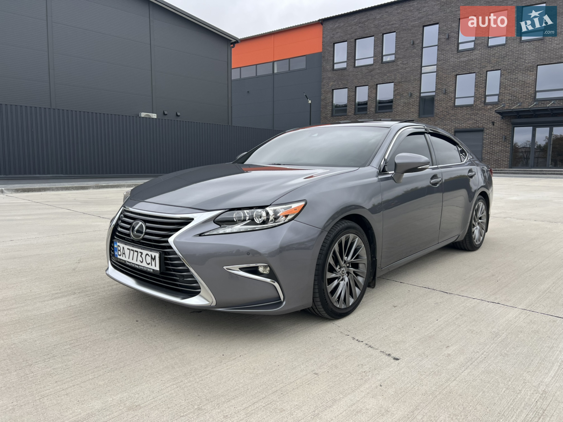 2018 Lexus ES - мініатюра 11