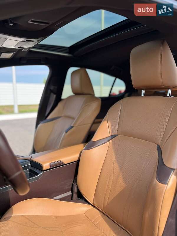 Седан Lexus ES 2018 в Миколаєві фото 4 Седан Lexus ES 2018 в Миколаєві