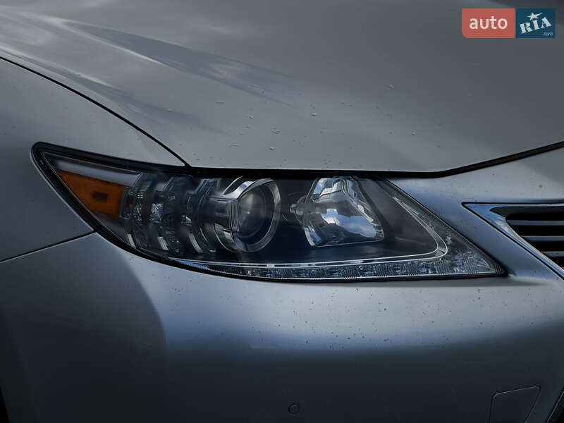 Седан Lexus ES 2014 в Бердичеве фото 14 Седан Lexus ES 2014 в Бердичеве