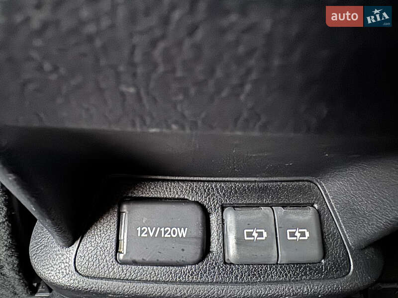 Седан Lexus ES 2021 в Киеве