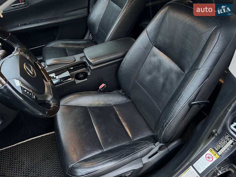 Седан Lexus ES 2014 в Черкасах