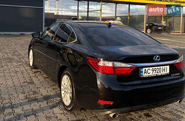 Седан Lexus ES 2013 в 
