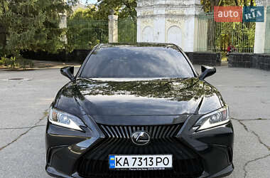 Седан Lexus ES 2021 в Киеве