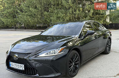 Седан Lexus ES 2021 в Жовтих Водах